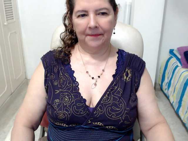 leonela-68