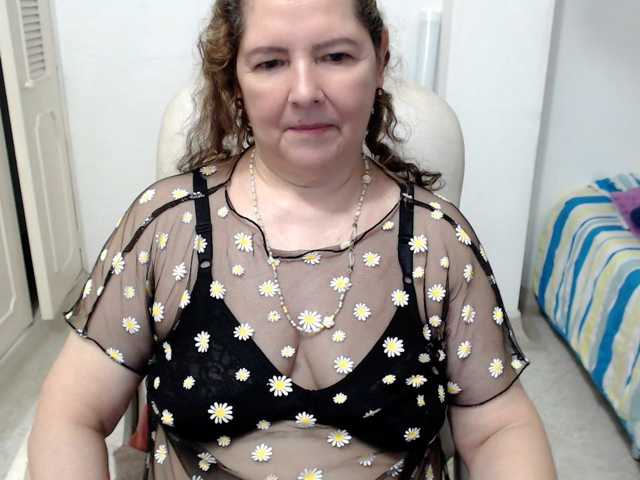 leonela-68