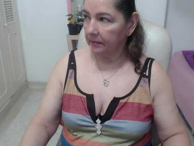 leonela-68