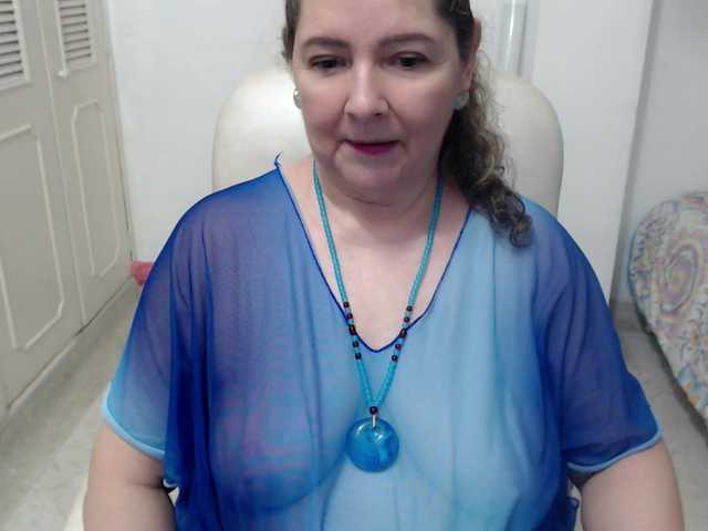 leonela-68