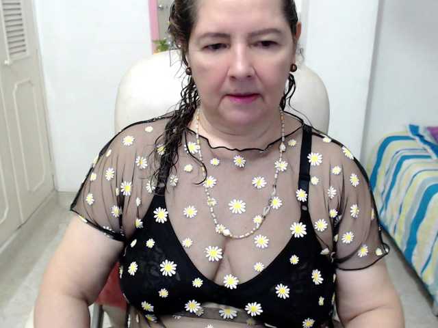 leonela-68