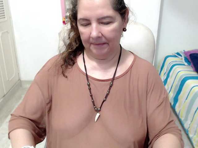 leonela-68