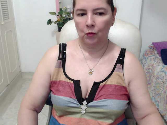 leonela-68