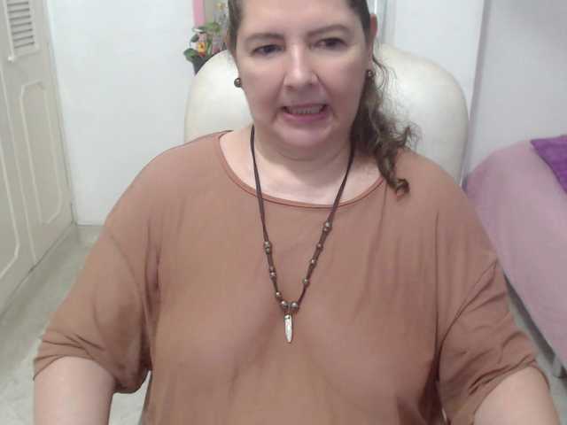 leonela-68