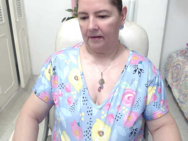 leonela-68