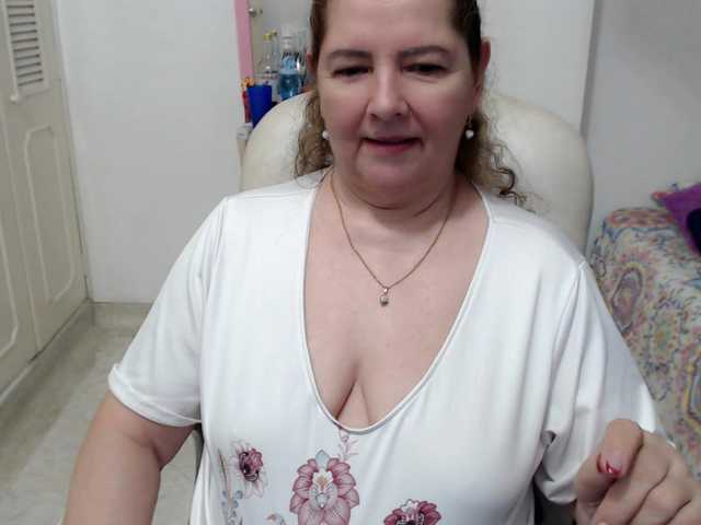 leonela-68