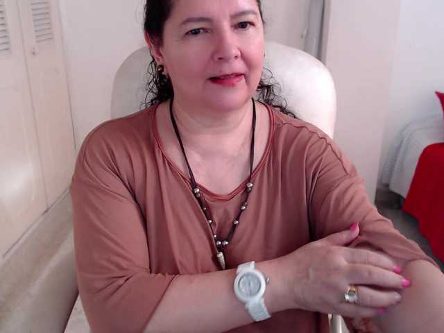 leonela-68