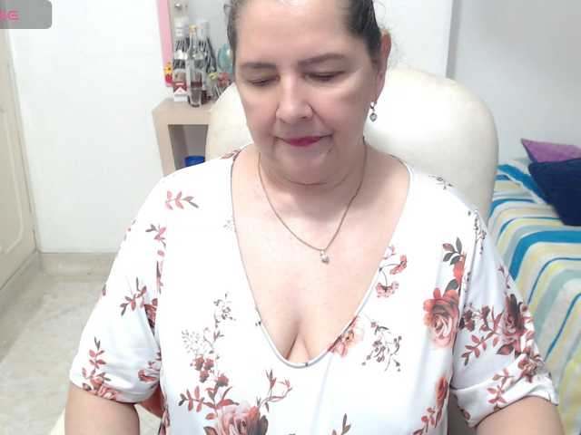 leonela-68