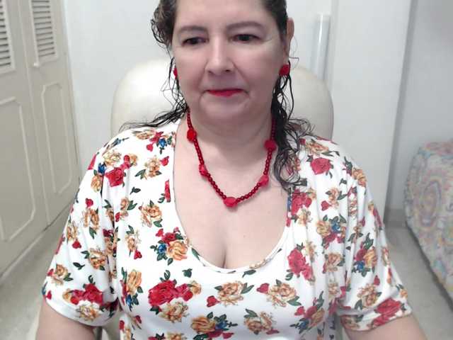 leonela-68