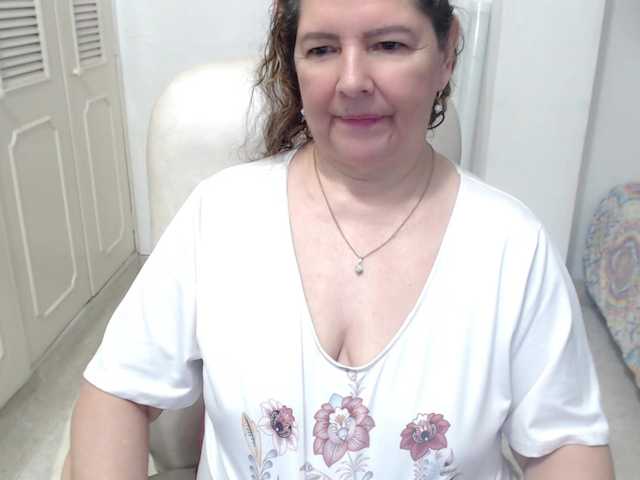 leonela-68