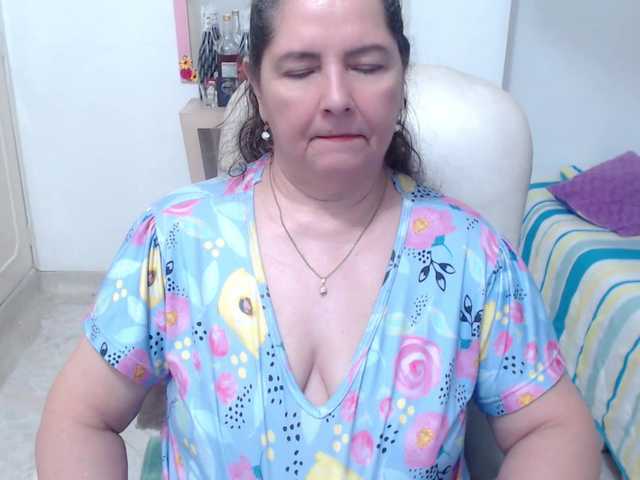 leonela-68