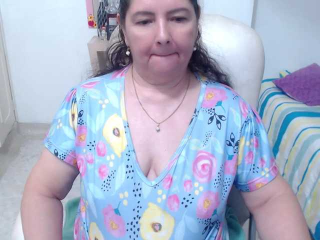 leonela-68