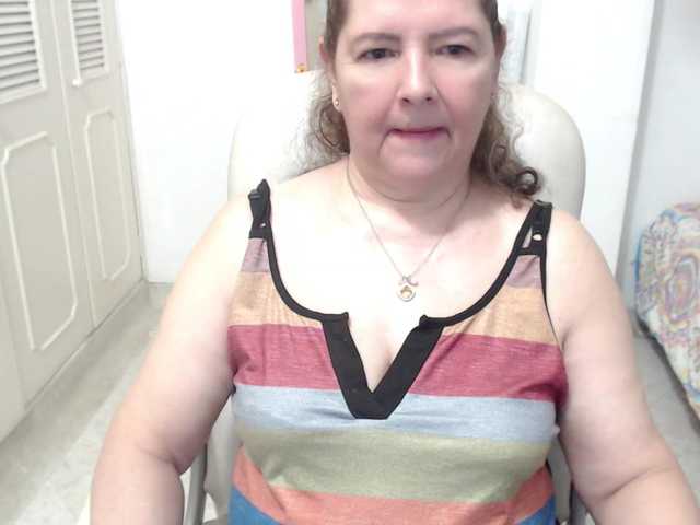 leonela-68