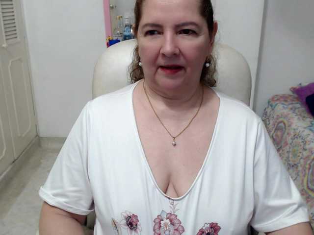 leonela-68