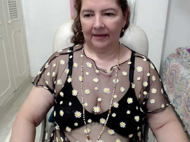 leonela-68