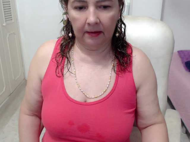 leonela-68