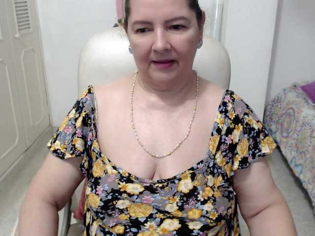 leonela-68