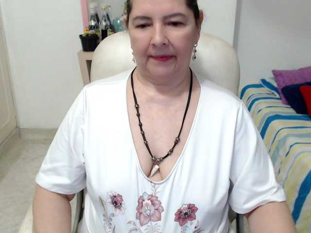 leonela-68