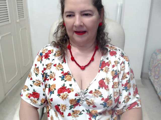 leonela-68