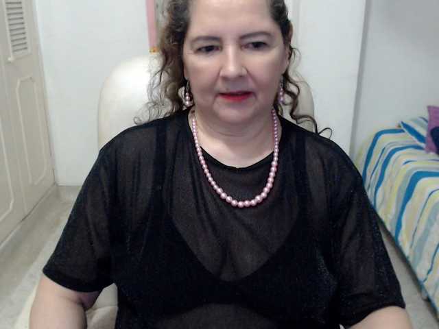 leonela-68 webcam bongacams model stream image