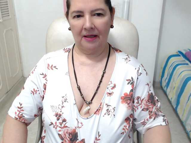 leonela-68