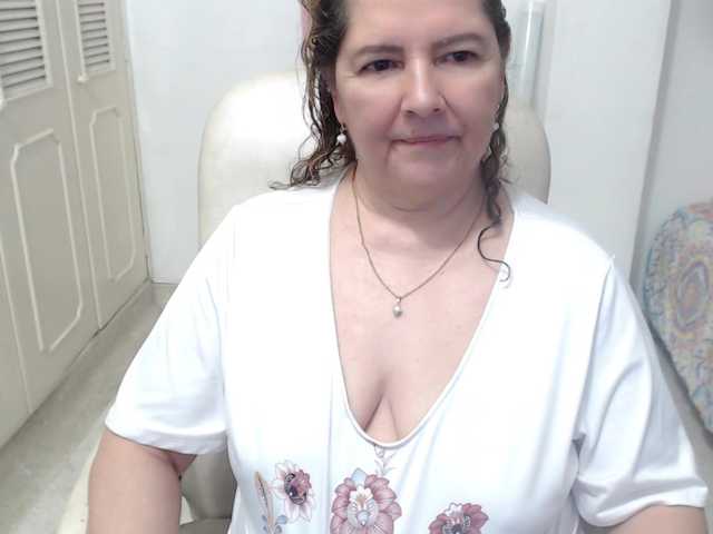leonela-68