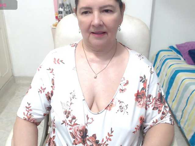 leonela-68