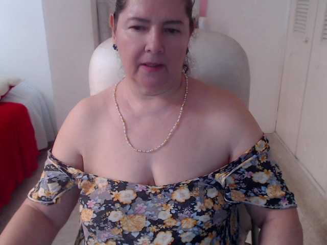 leonela-68