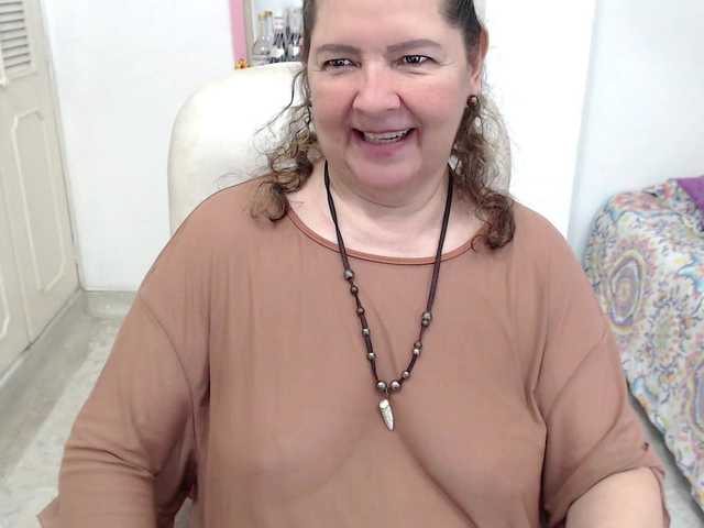 leonela-68