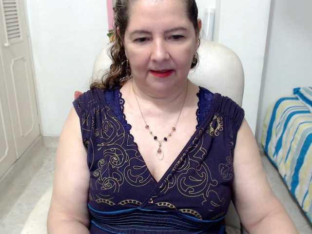 leonela-68