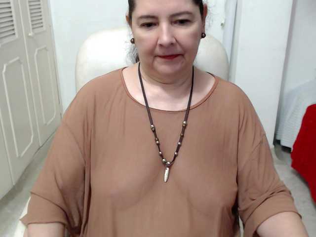 leonela-68