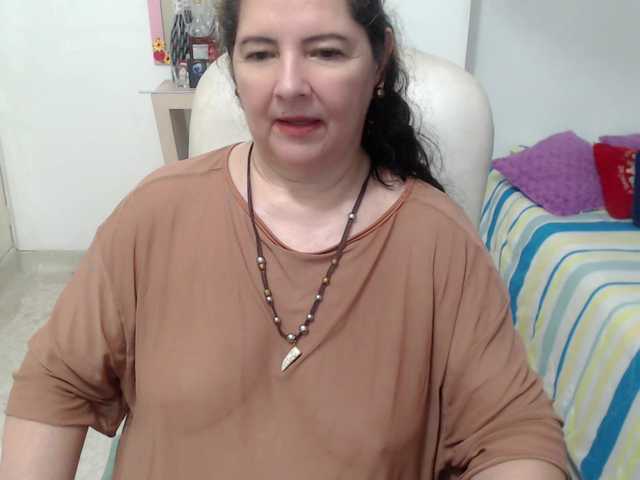 leonela-68