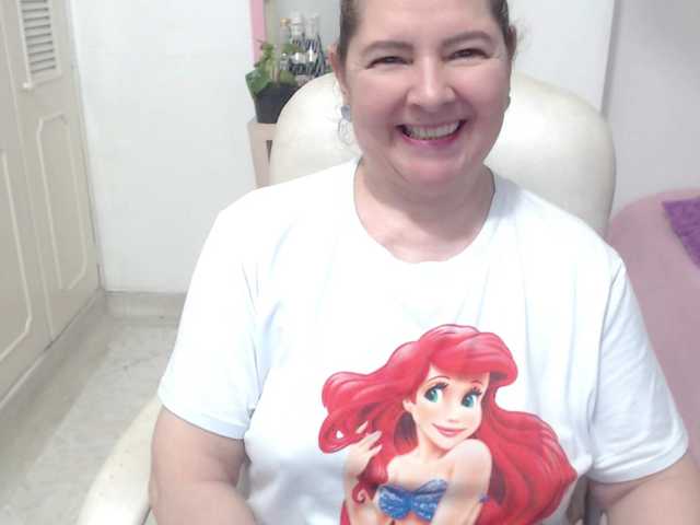 leonela-68