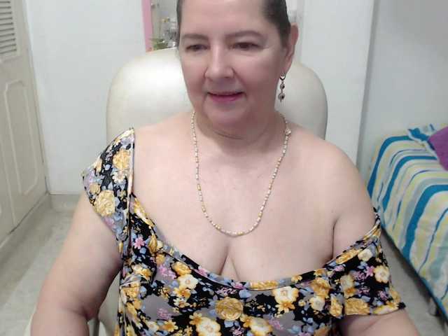 leonela-68