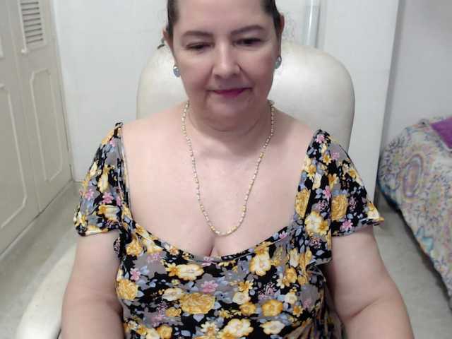 leonela-68