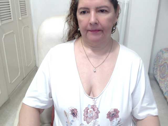 leonela-68