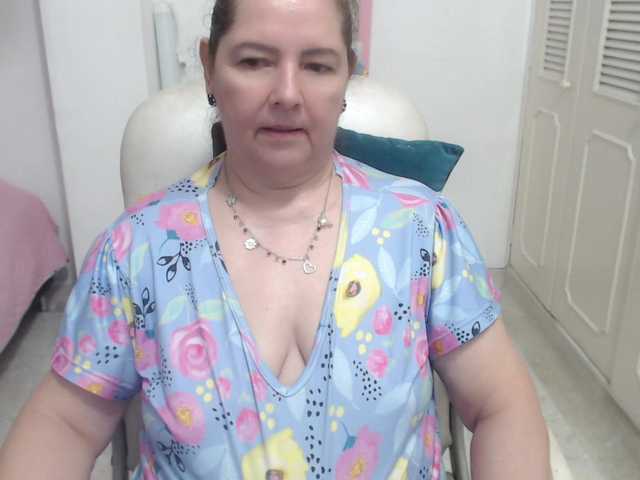 leonela-68