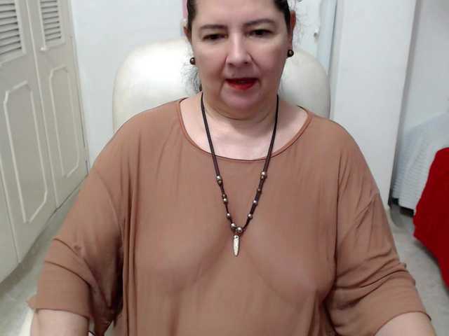 leonela-68