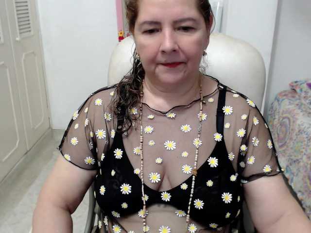 leonela-68