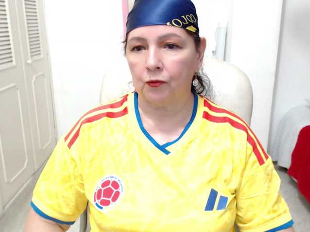 leonela-68