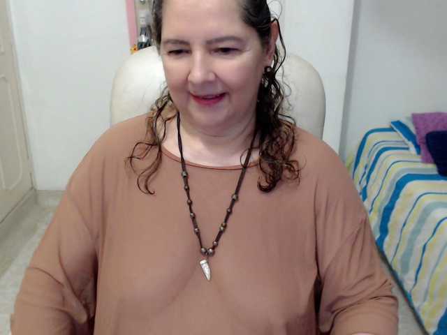 leonela-68