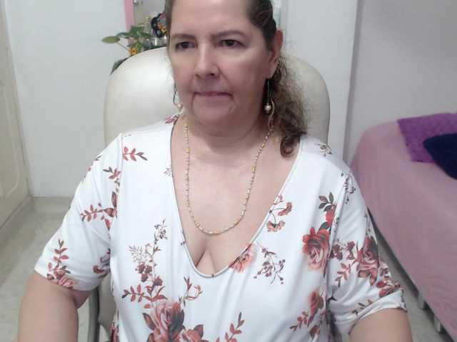 leonela-68