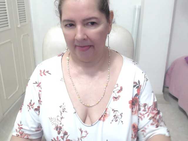 leonela-68