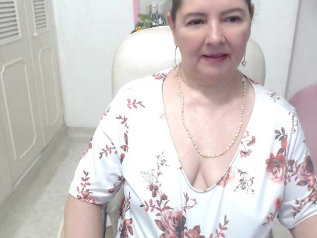 leonela-68