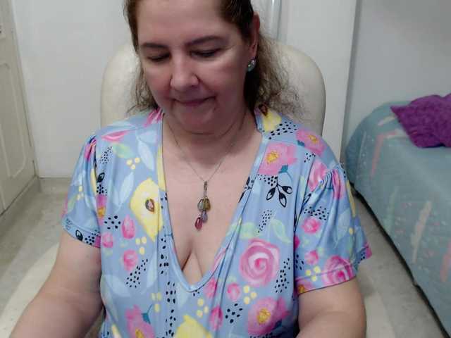 leonela-68