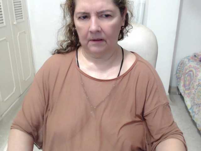 leonela-68