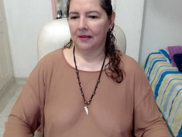 leonela-68