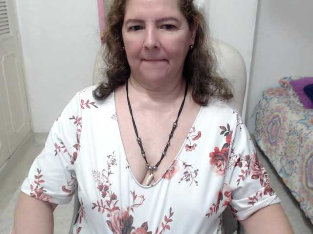 leonela-68