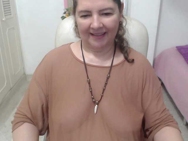 leonela-68