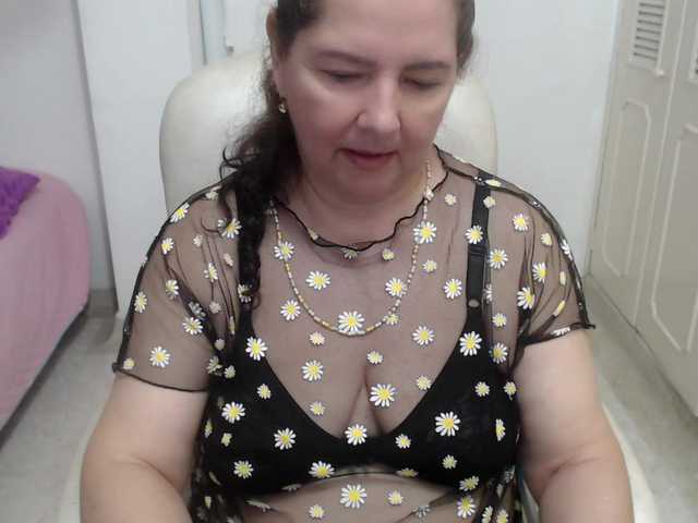 leonela-68